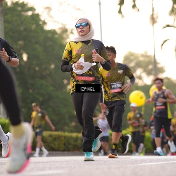 Runner Photo 6388770