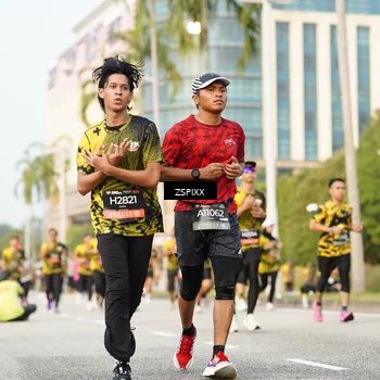 Runner Photo 6388820