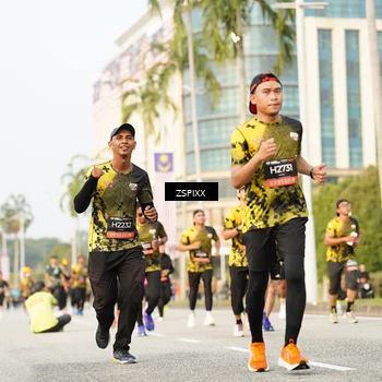 Runner Photo 6388841
