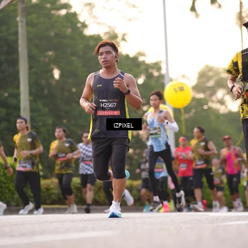 Runner Photo 6388875