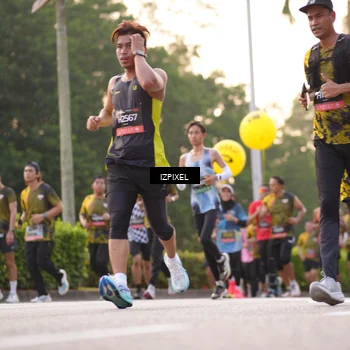 Runner Photo 6388898
