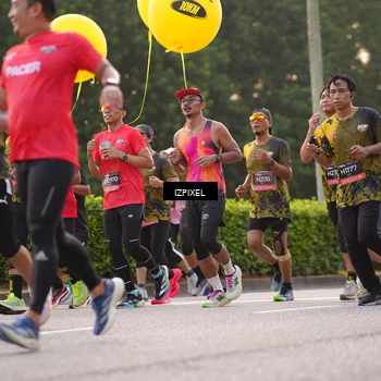 Runner Photo 6389025