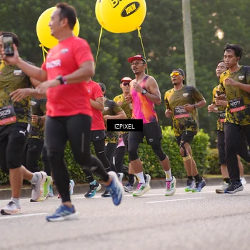 Runner Photo 6389026