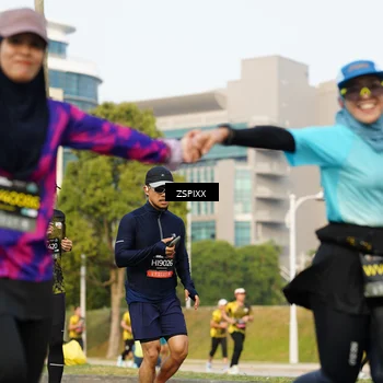 Runner Photo 6389040