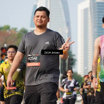 Runner Photo 6389058