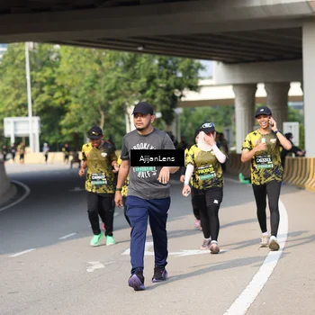 Runner Photo 6389076