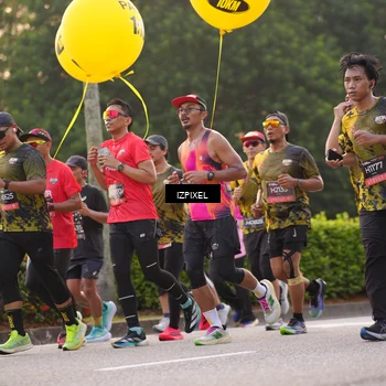 Runner Photo 6389135