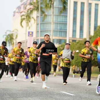 Runner Photo 6389205