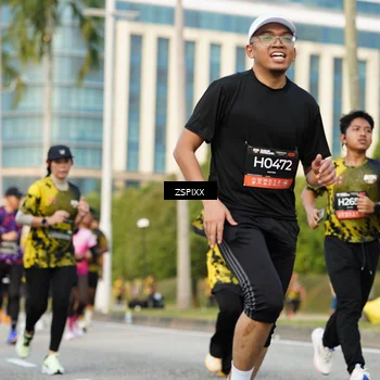 Runner Photo 6389243