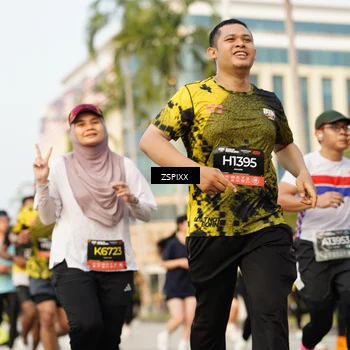 Runner Photo 6389331