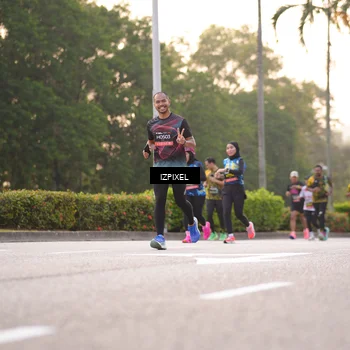Runner Photo 6389455