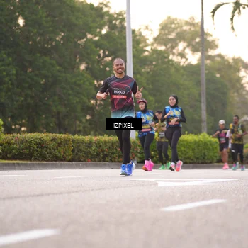 Runner Photo 6389480