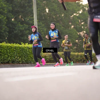Runner Photo 6389539