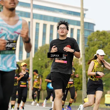 Runner Photo 6389565
