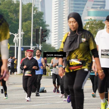 Runner Photo 6389656