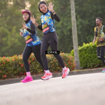 Runner Photo 6389677