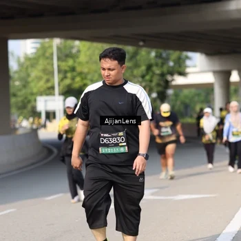 Runner Photo 6389733