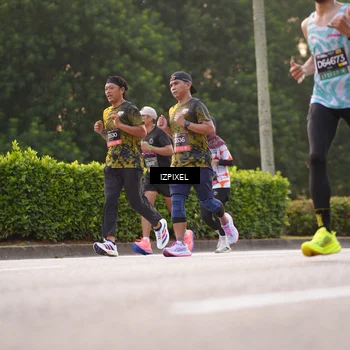 Runner Photo 6389741