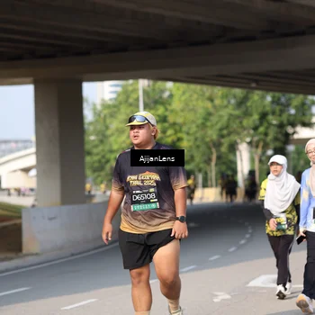 Runner Photo 6389813