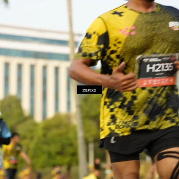 Runner Photo 6389846