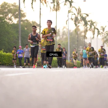 Runner Photo 6389867