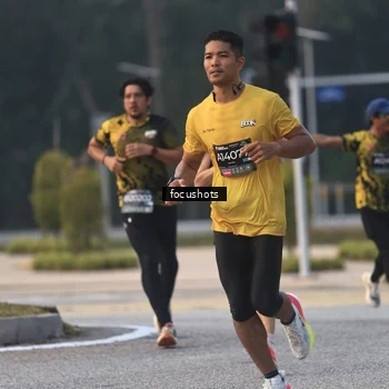 Runner Photo 6389994
