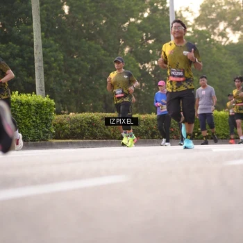 Runner Photo 6389998