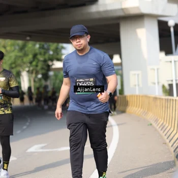 Runner Photo 6390014