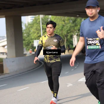 Runner Photo 6390022