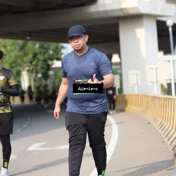 Runner Photo 6390023