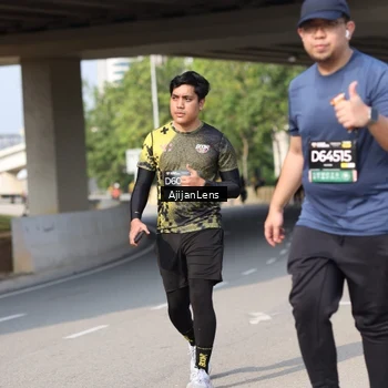 Runner Photo 6390054