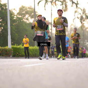 Runner Photo 6390106