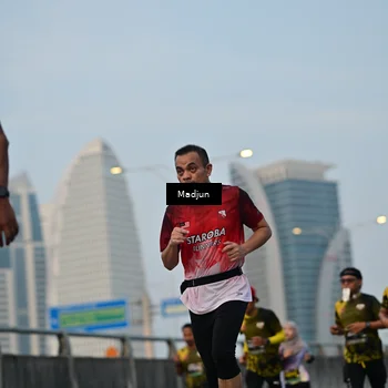 Runner Photo 6390128