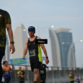 Runner Photo 6390130