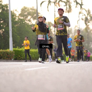 Runner Photo 6390182