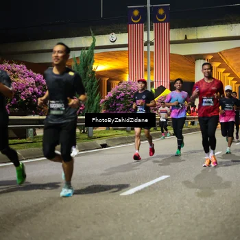 Runner Photo 6390192