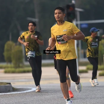 Runner Photo 6390204