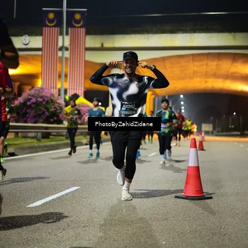 Runner Photo 6390227