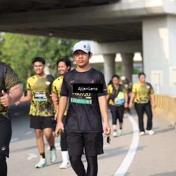 Runner Photo 6390245