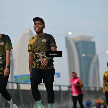 Runner Photo 6390254