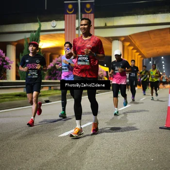 Runner Photo 6390279