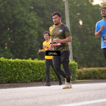 Runner Photo 6390280