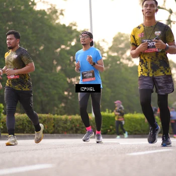 Runner Photo 6390297