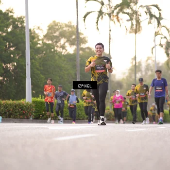 Runner Photo 6390313