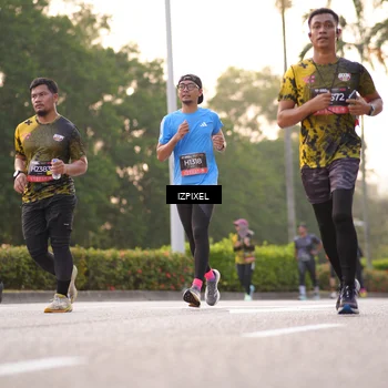 Runner Photo 6390329