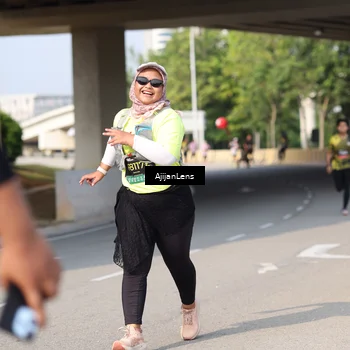 Runner Photo 6390356