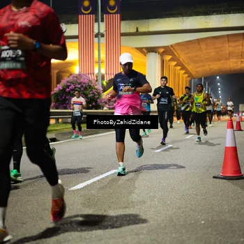Runner Photo 6390359