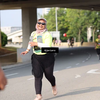 Runner Photo 6390363