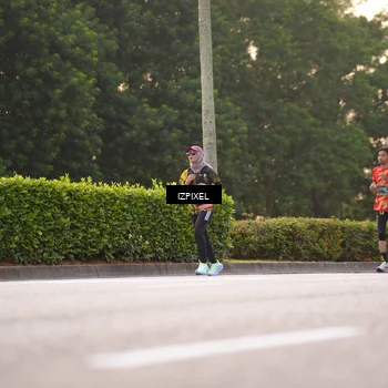 Runner Photo 6390374