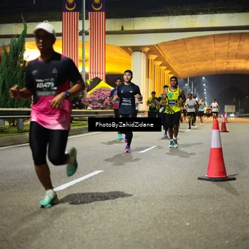 Runner Photo 6390403